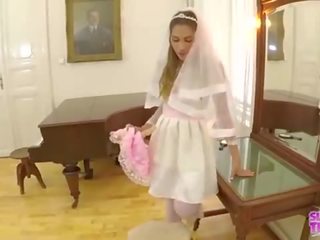 Trailer&num;2 mazulis nicols mīklas par viņai companion pirms kāzas