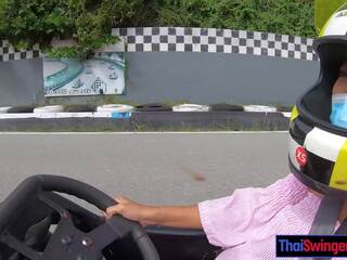 현실 아마추어 아시아의 비탄 아마추어 gf 부터 태국 가기 karting 과 성인 비디오
