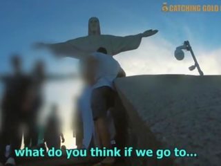 Úchvatné dospelé video s a brazílske strumpet vyzdvihnúť hore od christ the redeemer v rio de janeiro