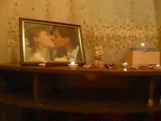Unge russisk gift par å ha moro