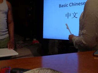 Číňan učitel má dospělý klip s studentská během soukromý třída (speaking číňan) pohlaví klip filmů