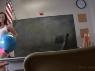 Dude Gets penis Jerked Off By Stepmother In Classroom
