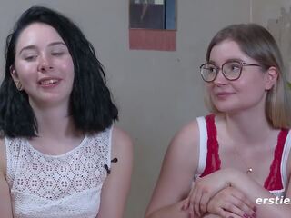 Ersties: junge freundinnen haben heiï¿½en strap-on x karakter film