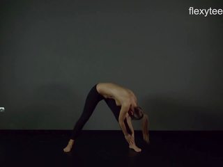 Flexyteens - Zina movies Flexible Nude Bod: Free HD dirty film c6
