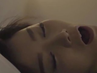 Корейски секс филм сцена 150