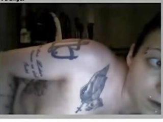 Shaven Tatoo Chick videos Her Stuff On Omegle