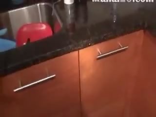 Deep Amateurs Asshole sex clip In The Kitchen